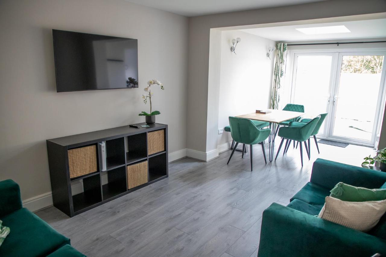 Wave Stays - Ground Floor Apartment - Outside Seating Area Cleveleys Exteriör bild